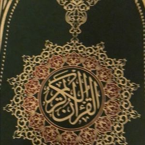 Meet your Posher, Zozo